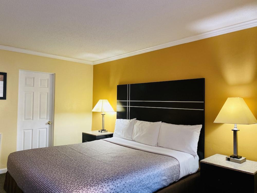 Econo Lodge Beach And Boardwalk Atlantic City Exterior foto